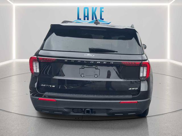 Certified 2025 Ford Explorer Active AWD/4WD image 8