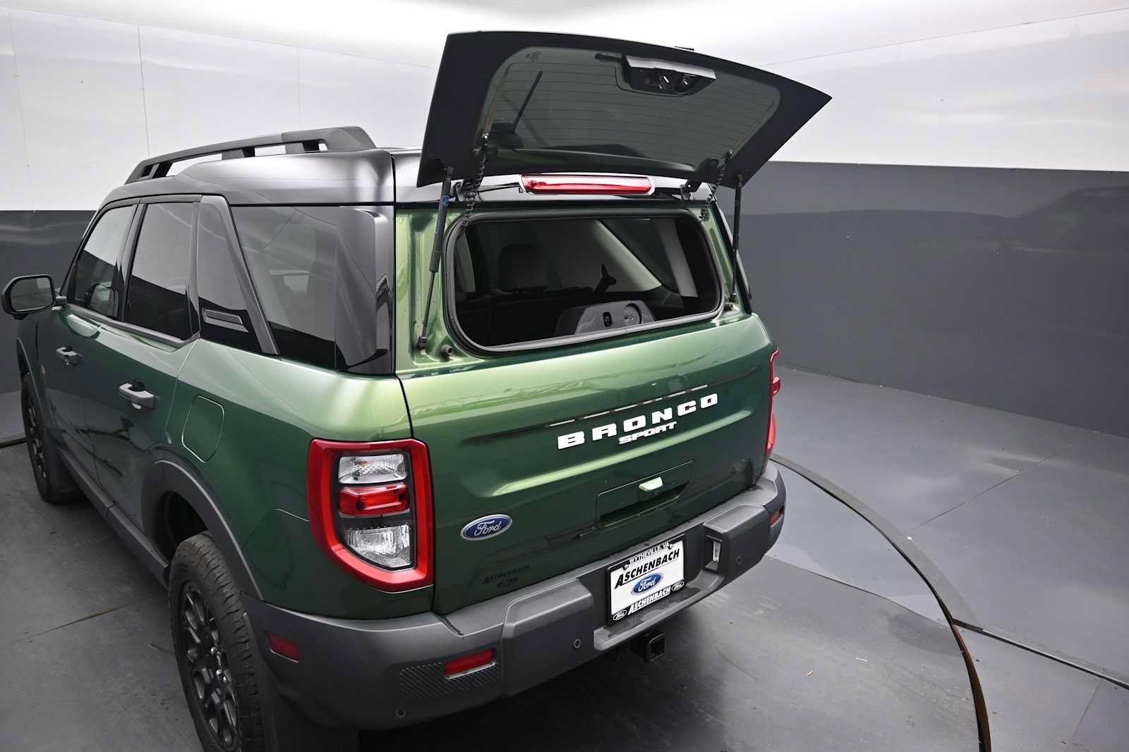 Certified 2025 Ford Bronco Sport Badlands w/ Badlands Tech Package AWD/4WD image 26