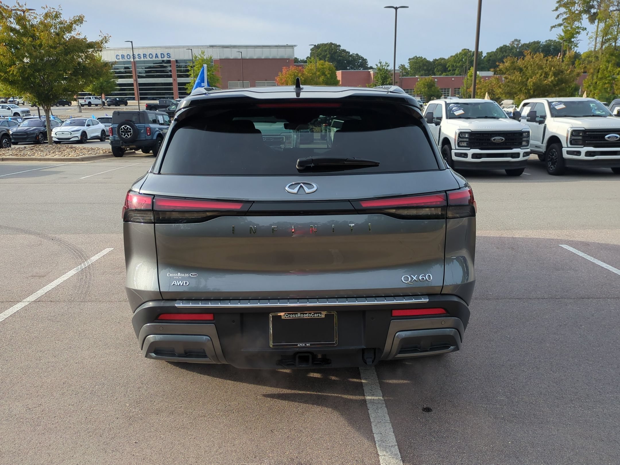 Used 2023 INFINITI QX60 Autograph w/ Cargo Package AWD/4WD image 5