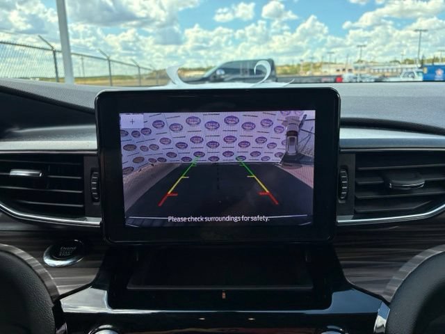Certified 2024 Ford Explorer Limited AWD/4WD image 16