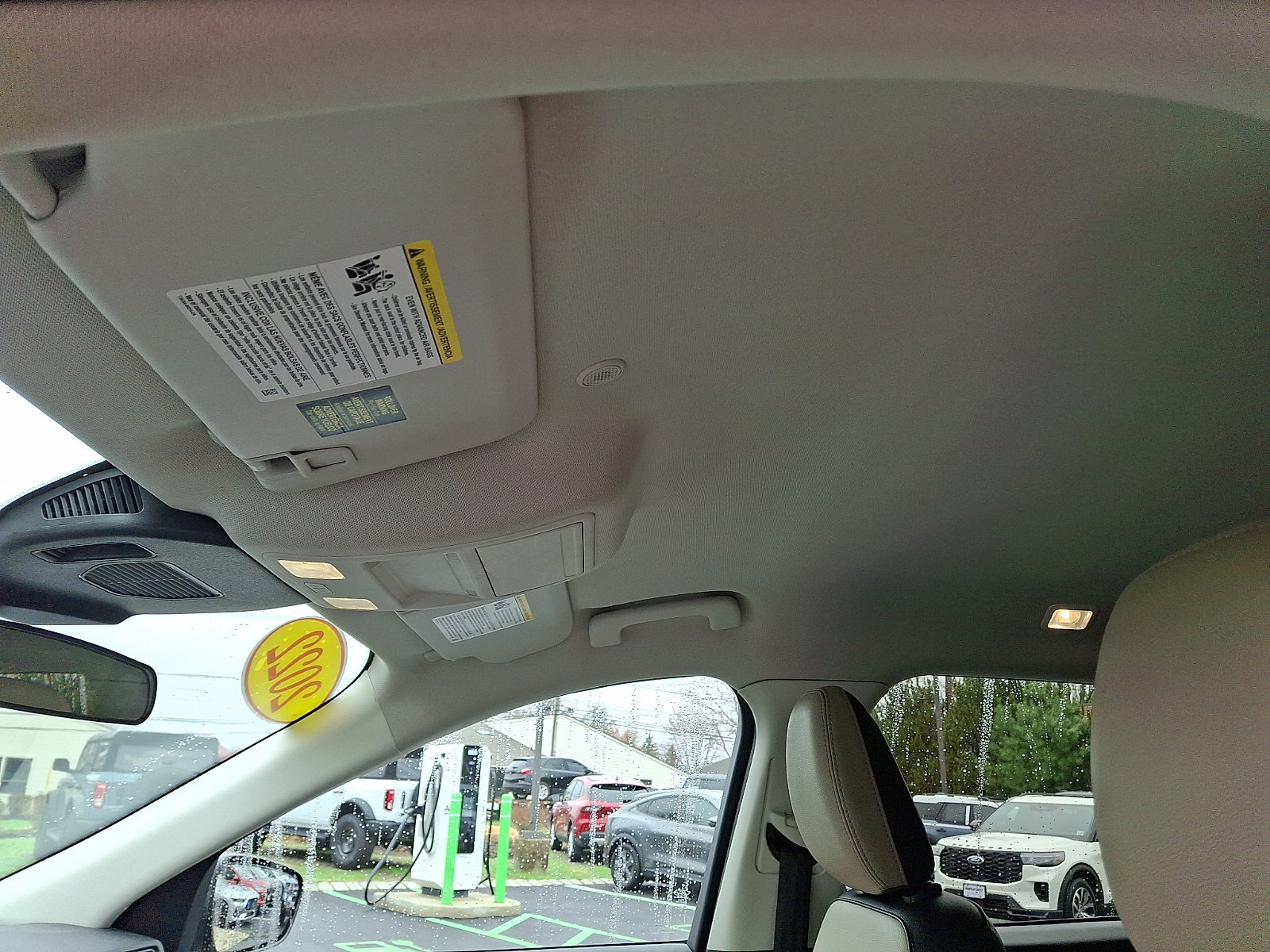 Certified 2022 Ford Escape SEL w/ Technology Package AWD/4WD image 14