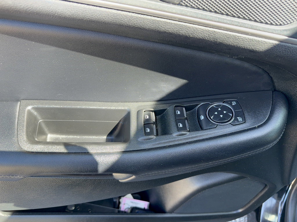 Certified 2023 Ford Edge SEL image 10