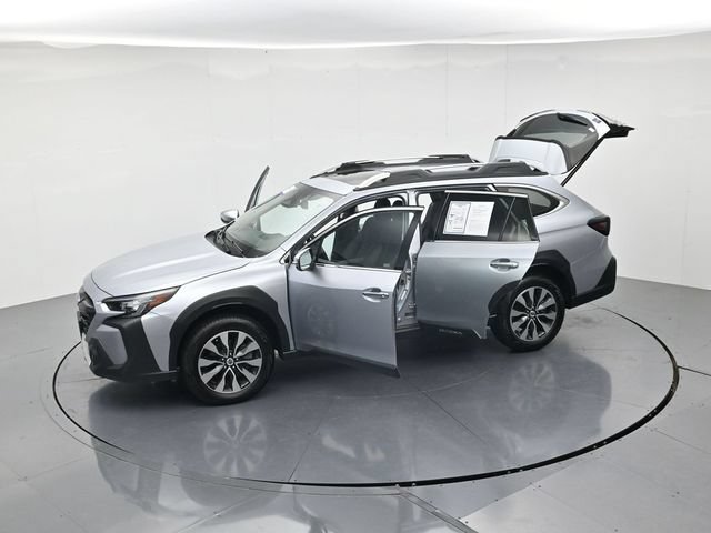 Used 2025 Subaru Outback Touring AWD/4WD image 51