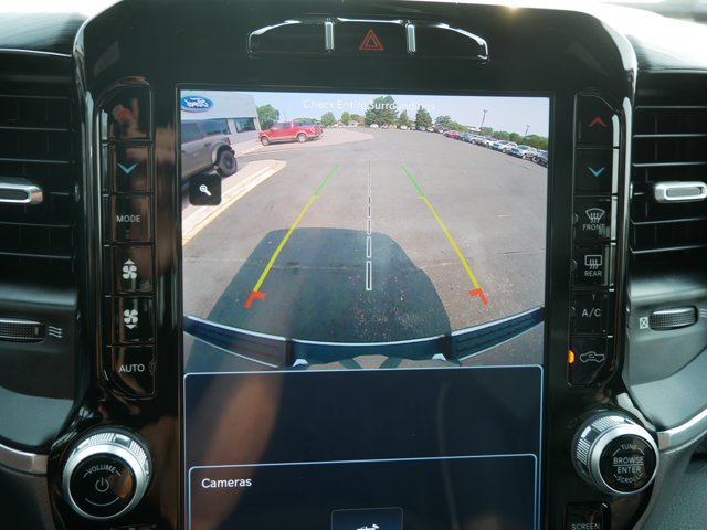 Used 2023 RAM 1500 Laramie AWD/4WD image 23