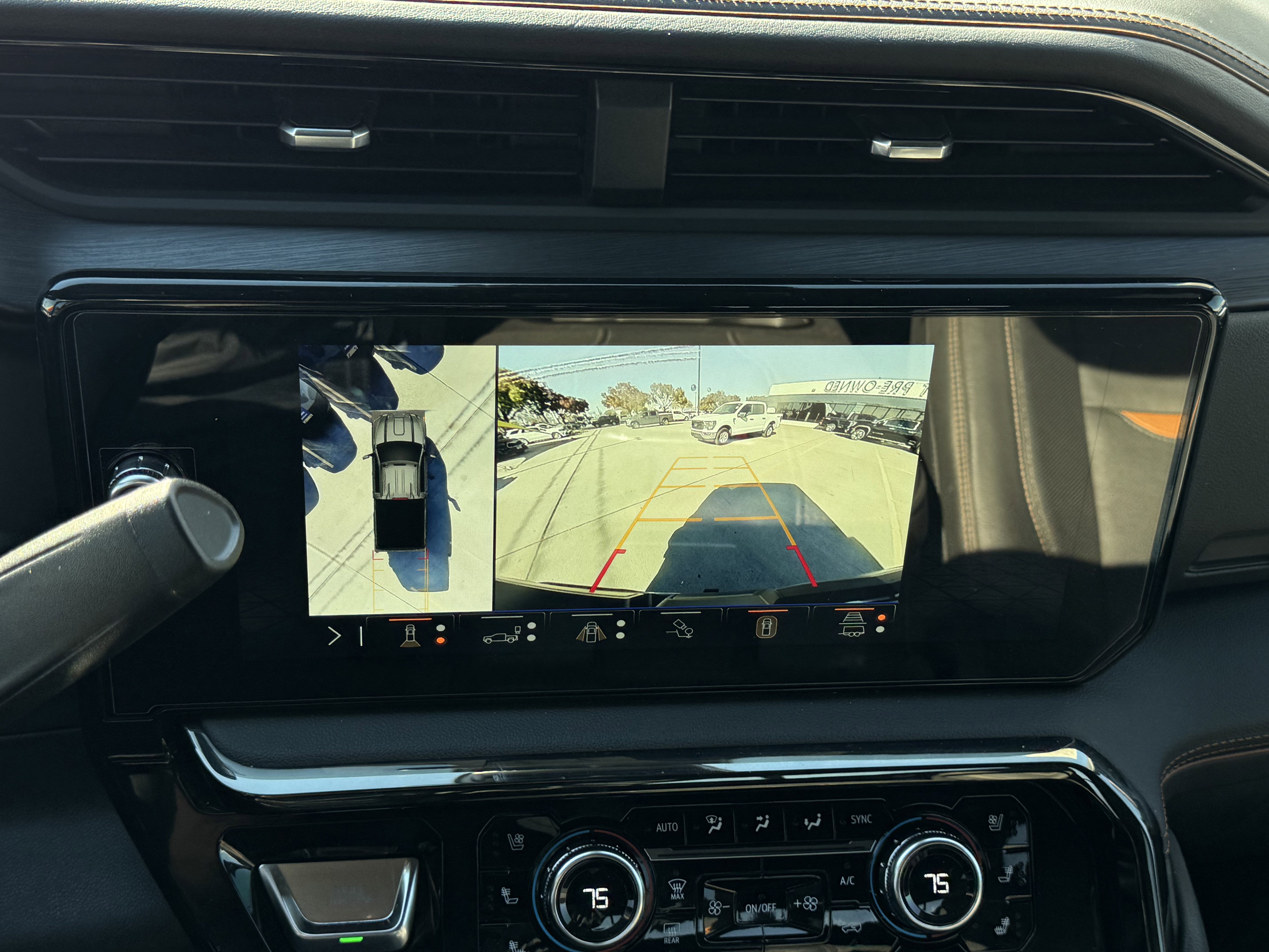 Used 2024 GMC Sierra 2500 AT4 w/ AT4 Preferred Package image 26