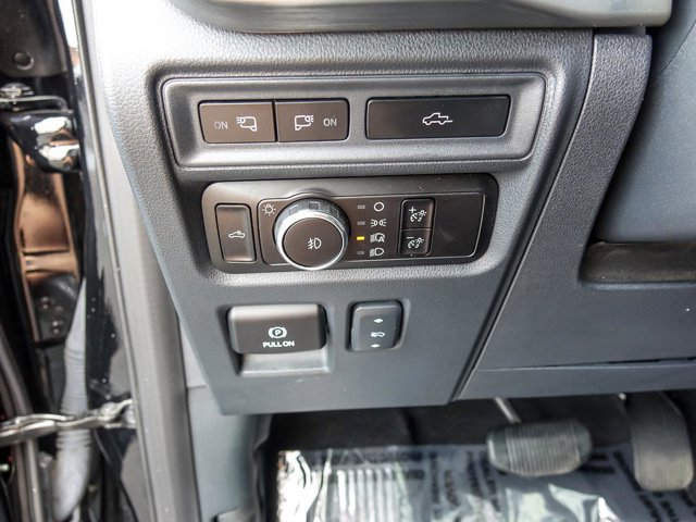 Certified 2023 Ford F150 Lariat w/ Equipment Group 502A High image 27