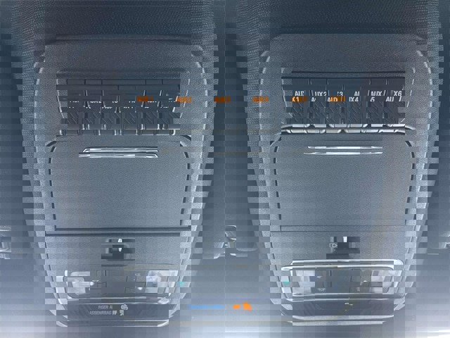 Certified 2022 Ford F150 Raptor w/ Equipment Group 801A High image 8