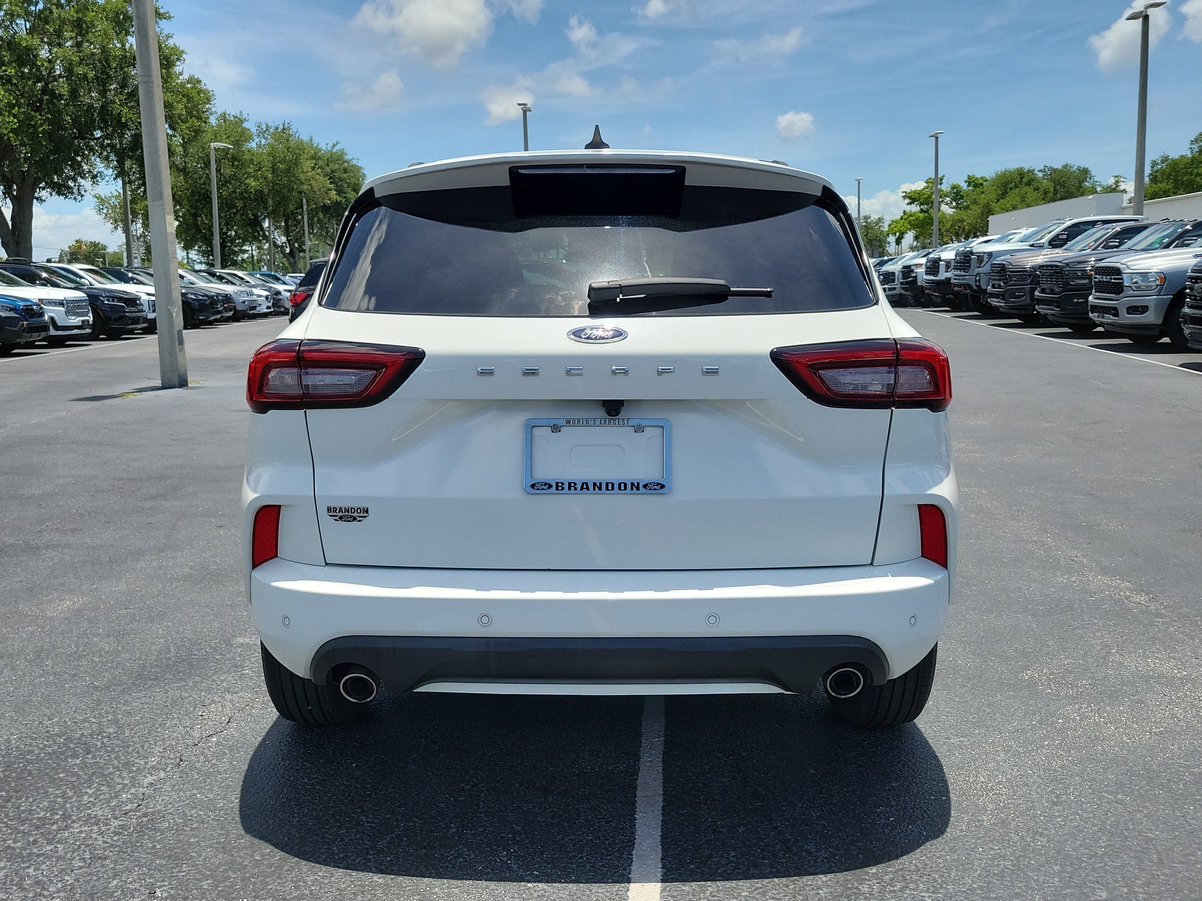 Certified 2023 Ford Escape ST-Line w/ Tech Pack #1 FWD image 9