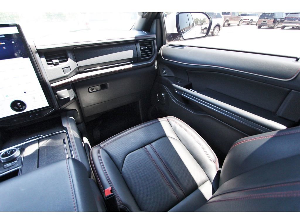 Certified 2024 Ford Expedition Limited RWD image 13