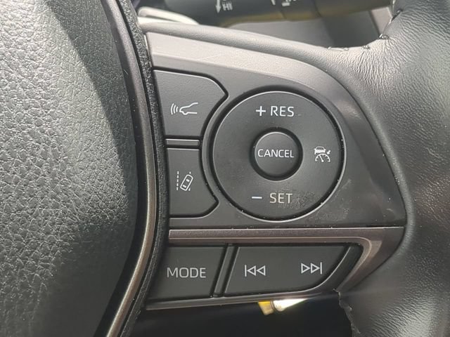 Used 2022 Toyota Camry SE FWD image 26