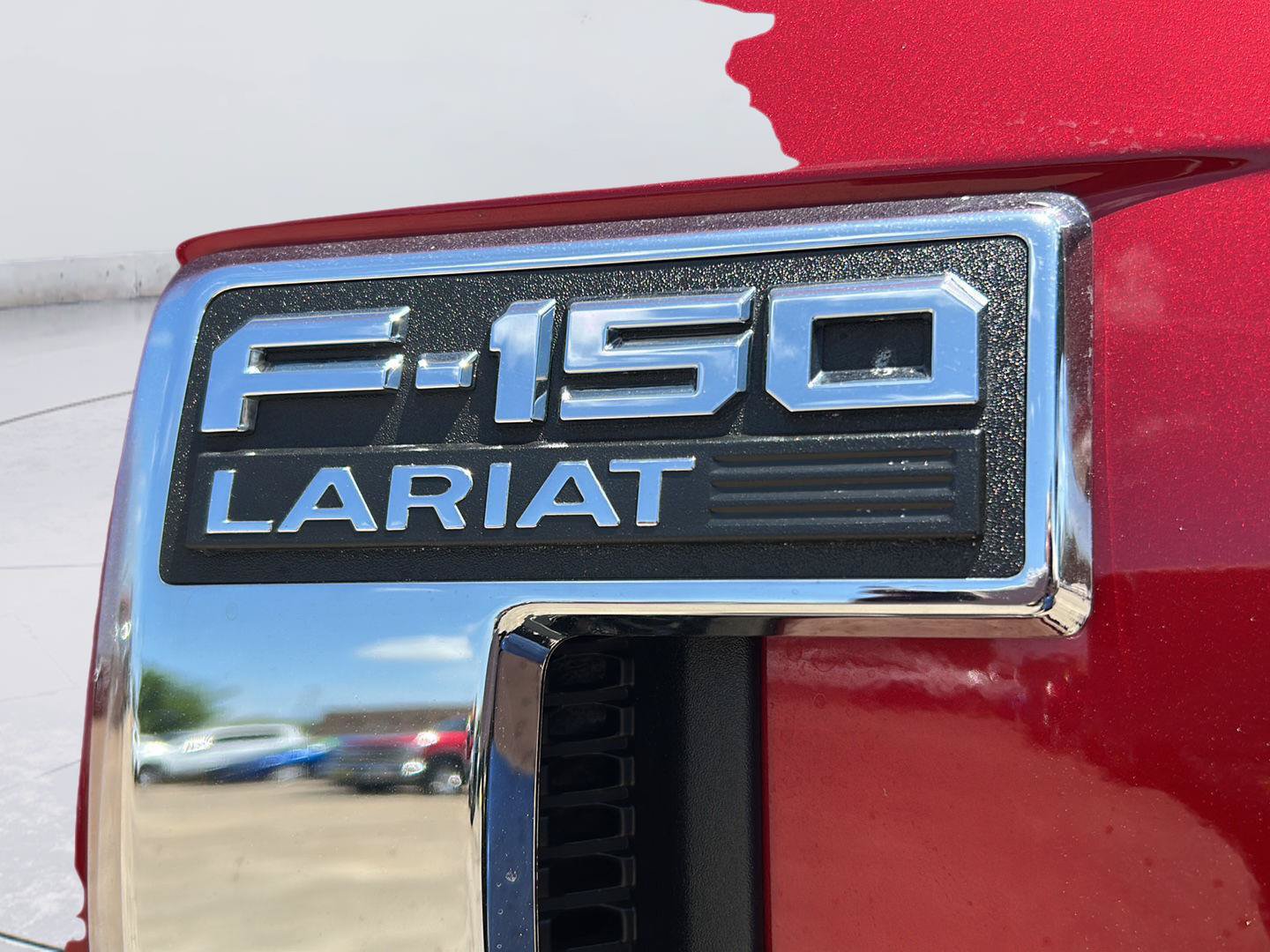 Certified 2024 Ford F150 Lariat w/ FX4 Off-Road Package AWD/4WD image 32
