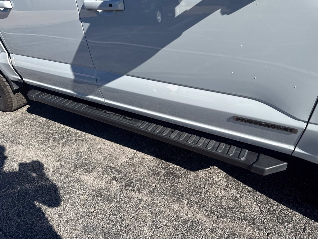 Certified 2024 Ford F250 4x4 Crew Cab Super Duty image 41