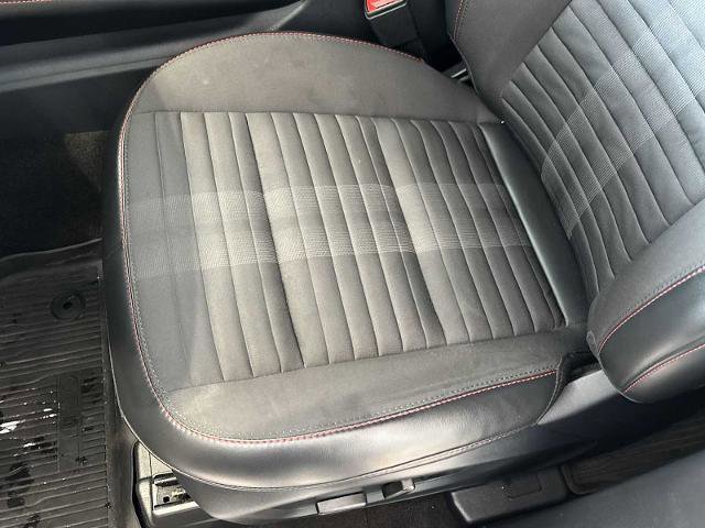 Certified 2025 Ford Explorer ST-Line w/ ST-Line Street Pack image 17