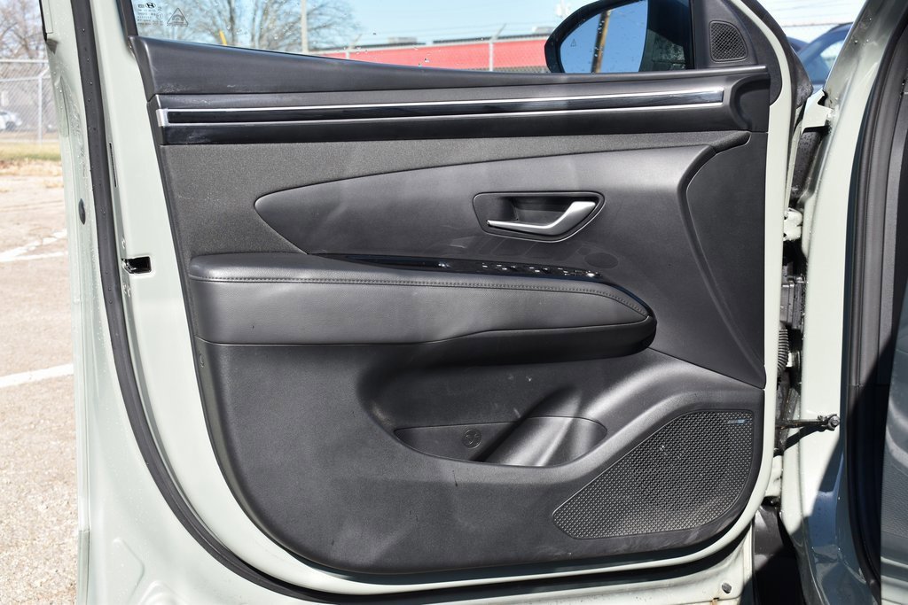 Used 2024 Hyundai Santa Cruz Limited image 8