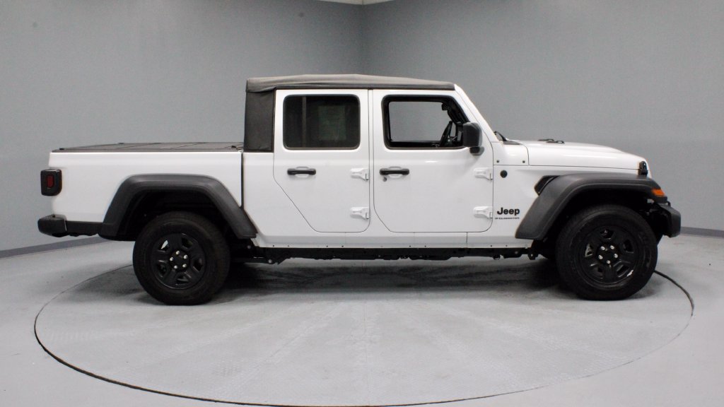 Used 2025 Jeep Gladiator Sport AWD/4WD image 11