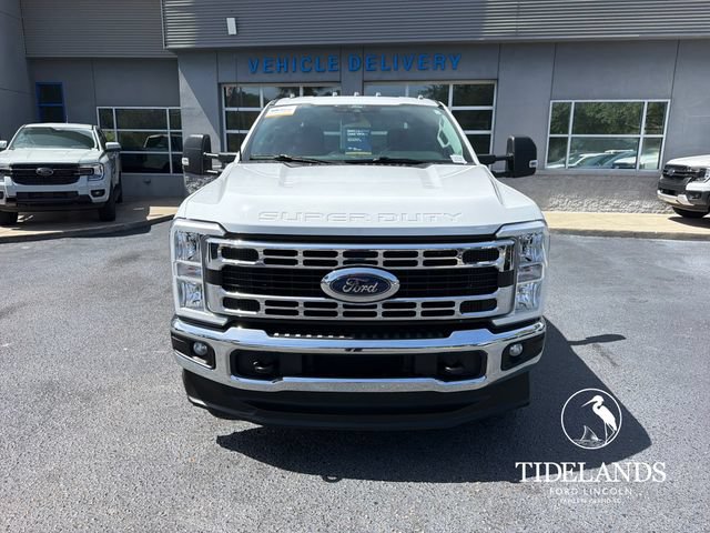 Certified 2025 Ford F350 XLT AWD/4WD image 3