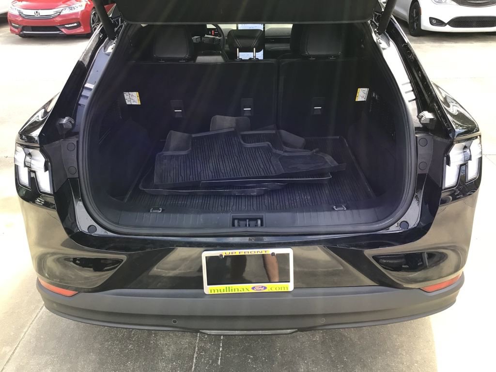 Certified 2025 Ford Mustang Mach-E Premium AWD/4WD image 32