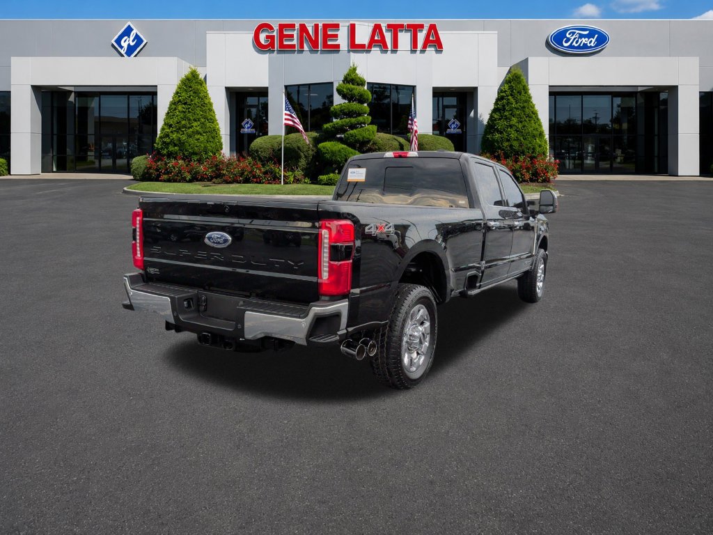 Certified 2025 Ford F350 Lariat w/ Lariat Ultimate Package AWD/4WD image 7