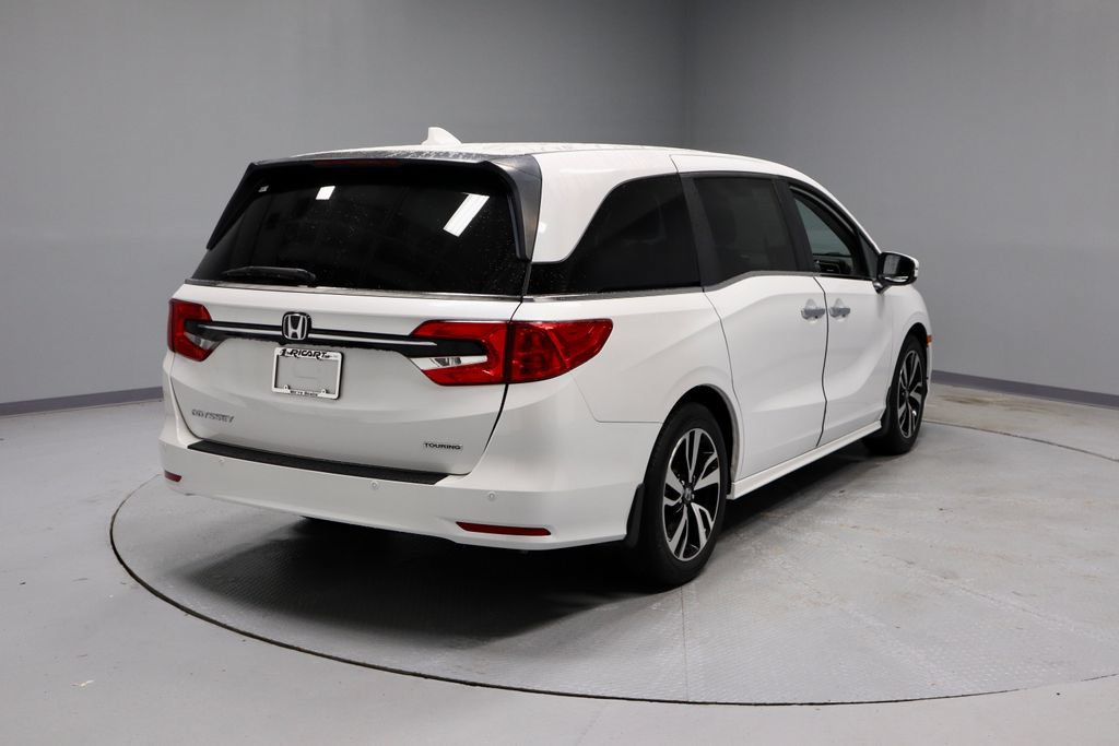 Used 2023 Honda Odyssey Touring image 11