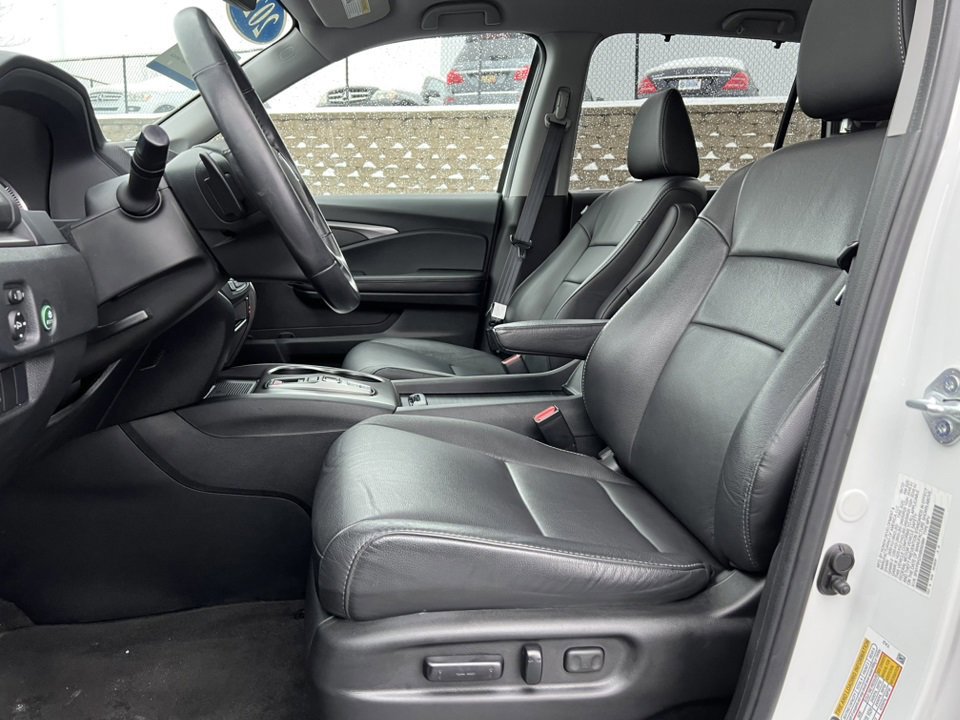 Used 2022 Honda Pilot Special Edition image 11