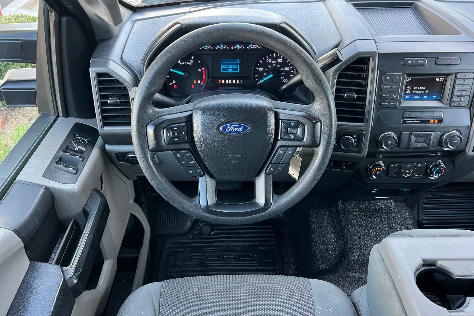 Certified 2018 Ford F250 XL w/ Power Equipment Group image 14