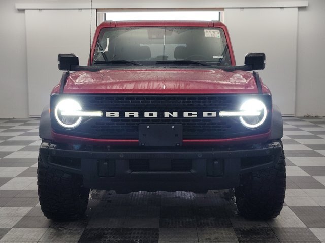Certified 2021 Ford Bronco Wildtrak AWD/4WD image 8