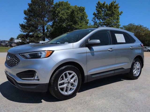 Certified 2023 Ford Edge SEL w/ Convenience Package AWD/4WD image 8