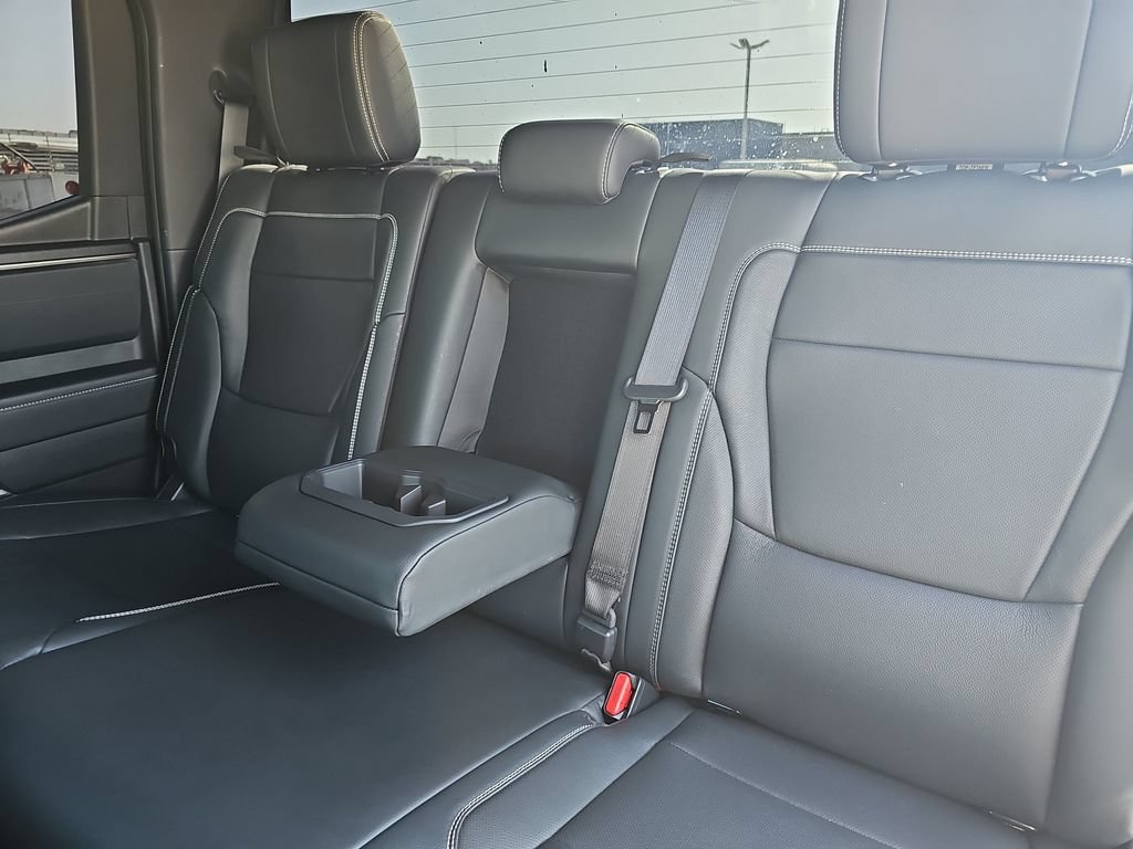 Used 2026 Toyota Tundra Limited AWD/4WD image 13