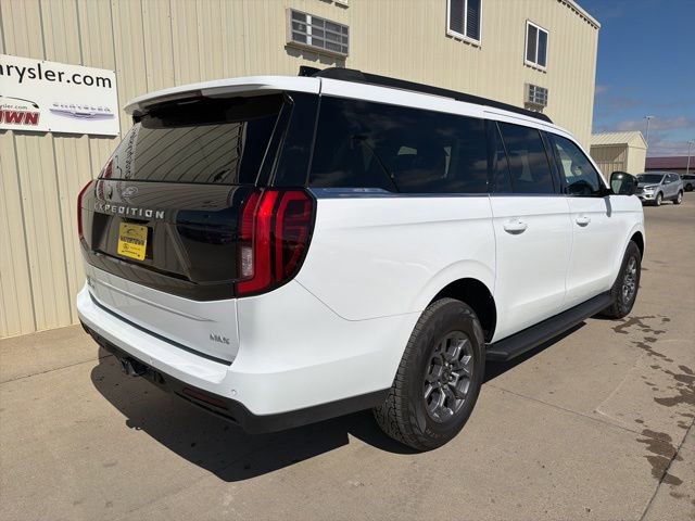 Certified 2025 Ford Expedition Max Active image 3