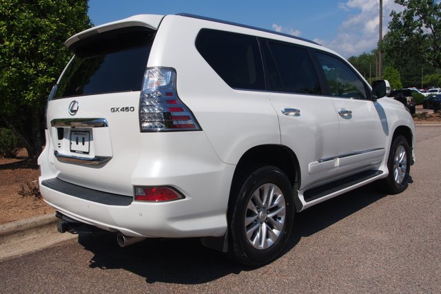Used 2018 Lexus GX 460 Premium w/ Premium Package AWD/4WD image 7