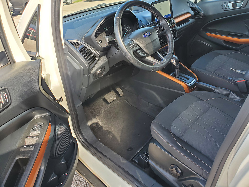 Certified 2022 Ford EcoSport SE w/ SE Appearance Package AWD/4WD image 10