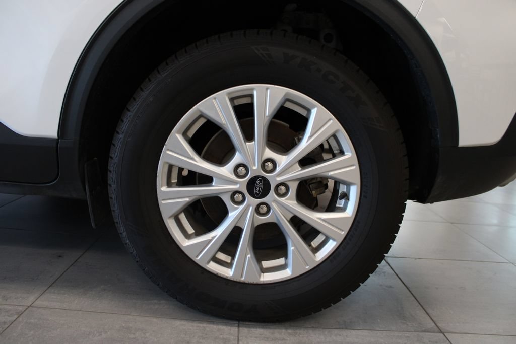 Certified 2024 Ford Escape Active AWD/4WD image 9