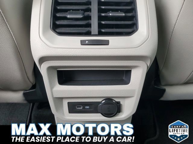 Used 2023 Volkswagen Tiguan SE image 13