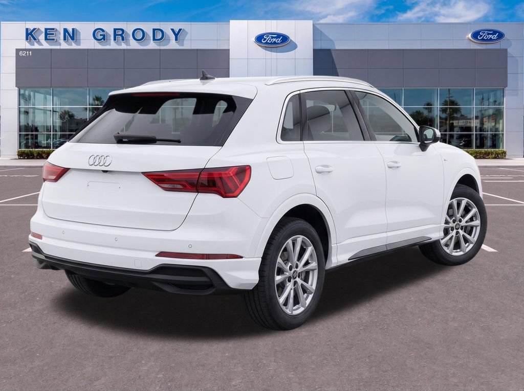 Used 2024 Audi Q3 2.0T Premium AWD/4WD image 4
