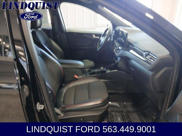 Certified 2023 Ford Escape ST-Line Select w/ Tech Pack #2 AWD/4WD image 18