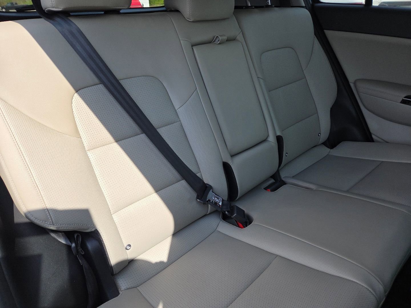 Used 2021 Kia Sportage EX FWD image 15