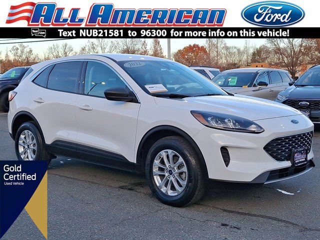 Certified 2022 Ford Escape SE w/ Cold Weather Package image 1