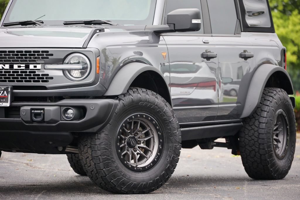 Certified 2022 Ford Bronco Badlands w/ Sasquatch Package AWD/4WD image 13