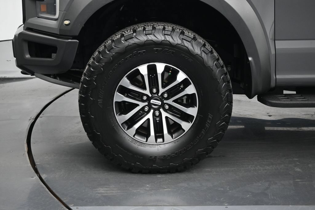 Certified 2020 Ford F150 Raptor w/ Equipment Group 802A Luxury AWD/4WD image 28