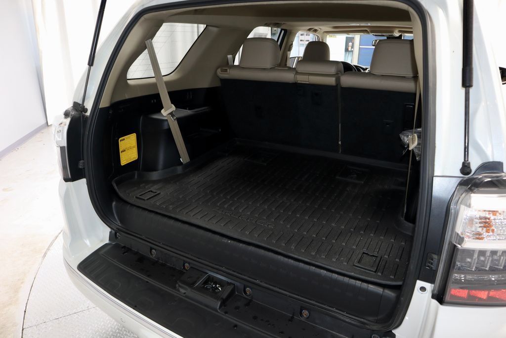Used 2023 Toyota 4Runner Limited AWD/4WD image 15