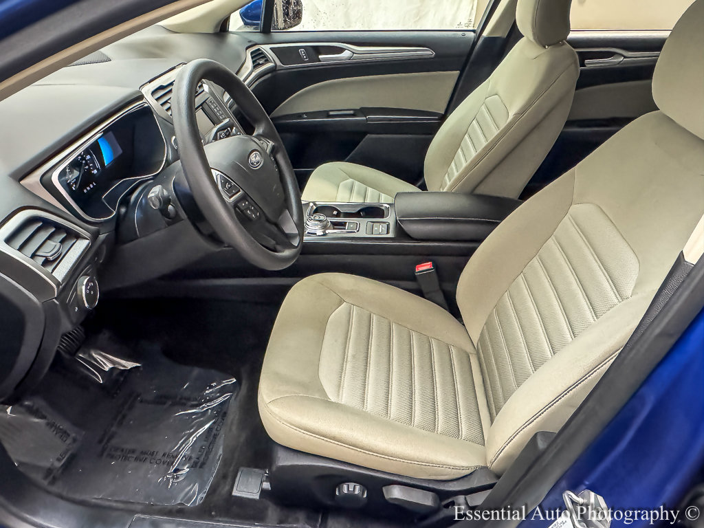 Certified 2018 Ford Fusion S FWD image 9