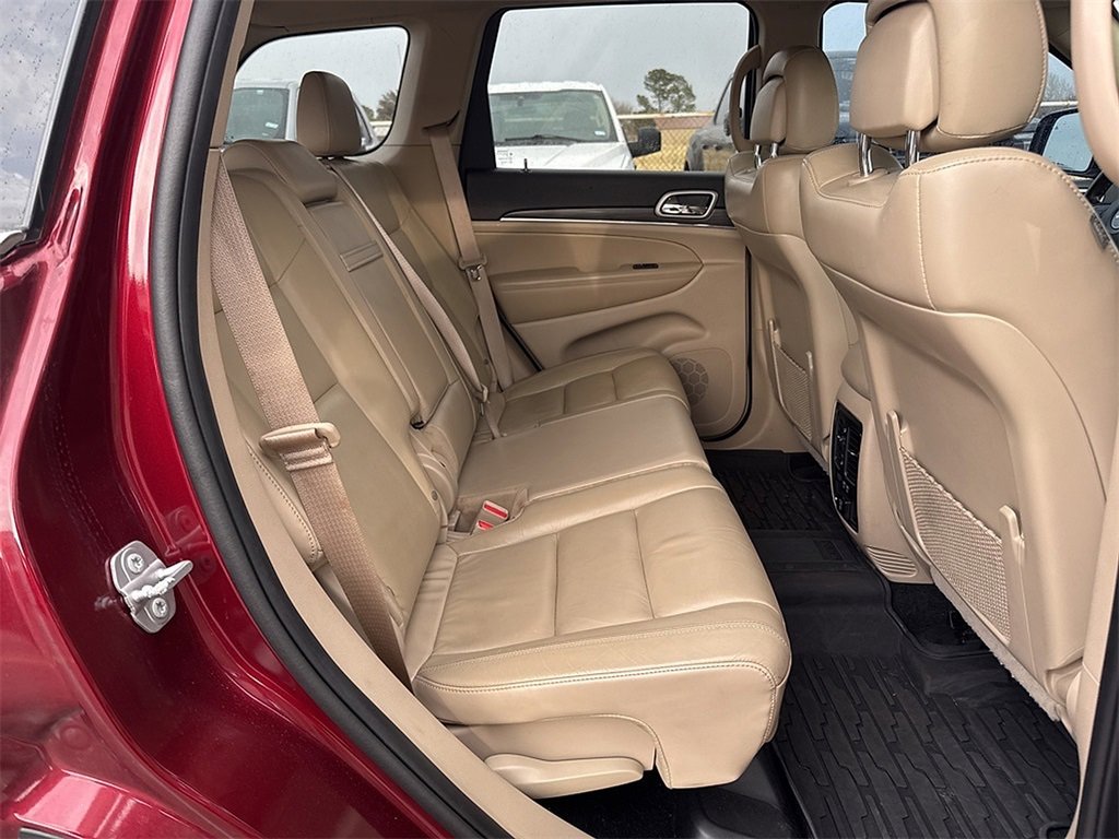 Used 2021 Jeep Grand Cherokee Limited image 14