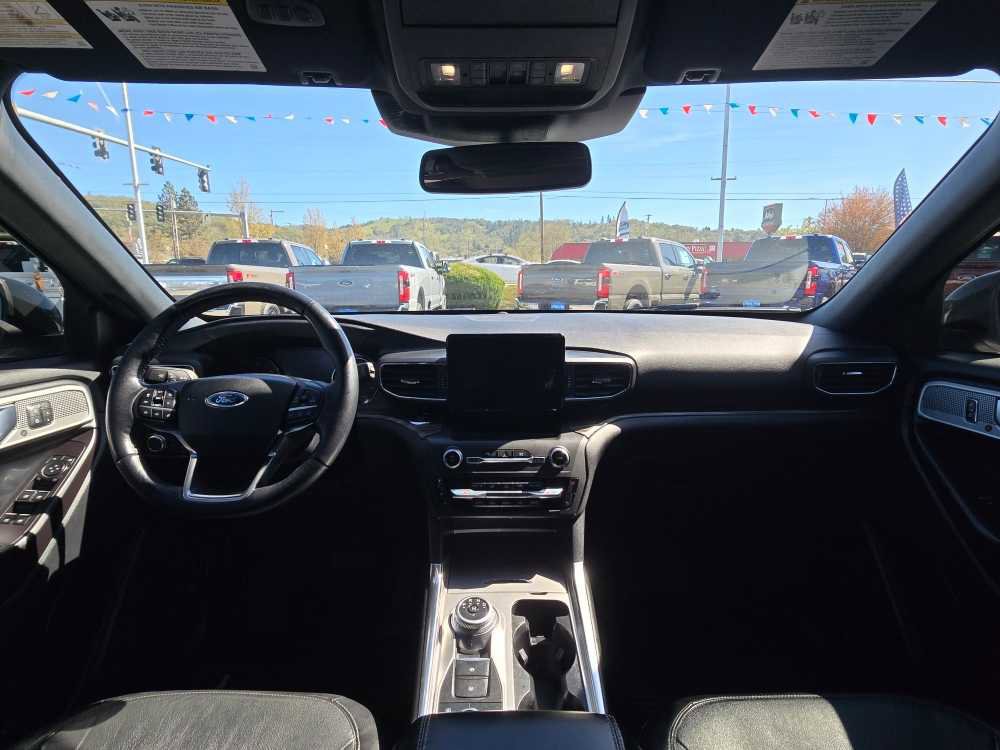 Certified 2020 Ford Explorer Limited w/ Class III Trailer Tow Package image 15