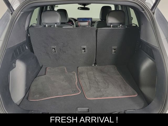 Certified 2023 Ford Escape ST-Line w/ Tech Pack #1 AWD/4WD image 16