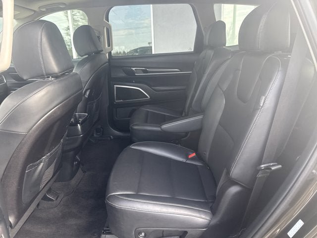 Used 2025 Kia Telluride S AWD/4WD image 12