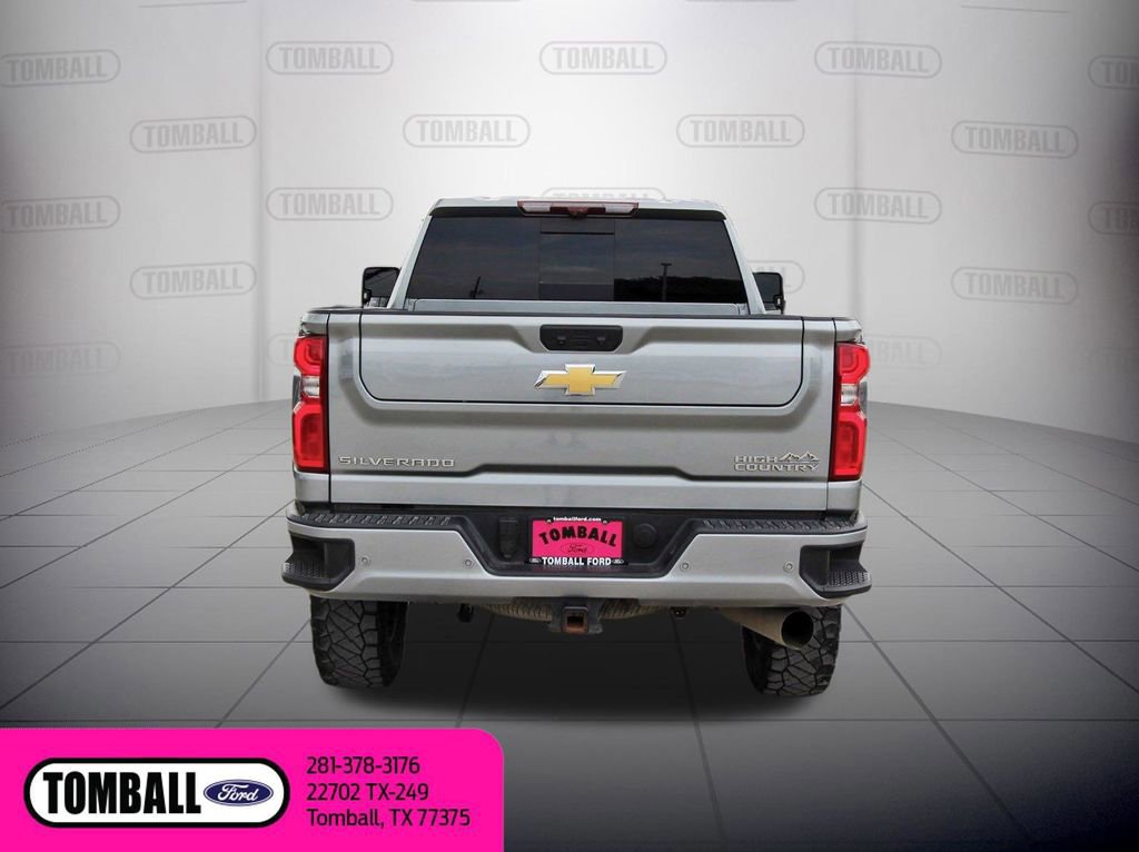 Used 2024 Chevrolet Silverado 2500 High Country w/ High Country Premium Package image 4