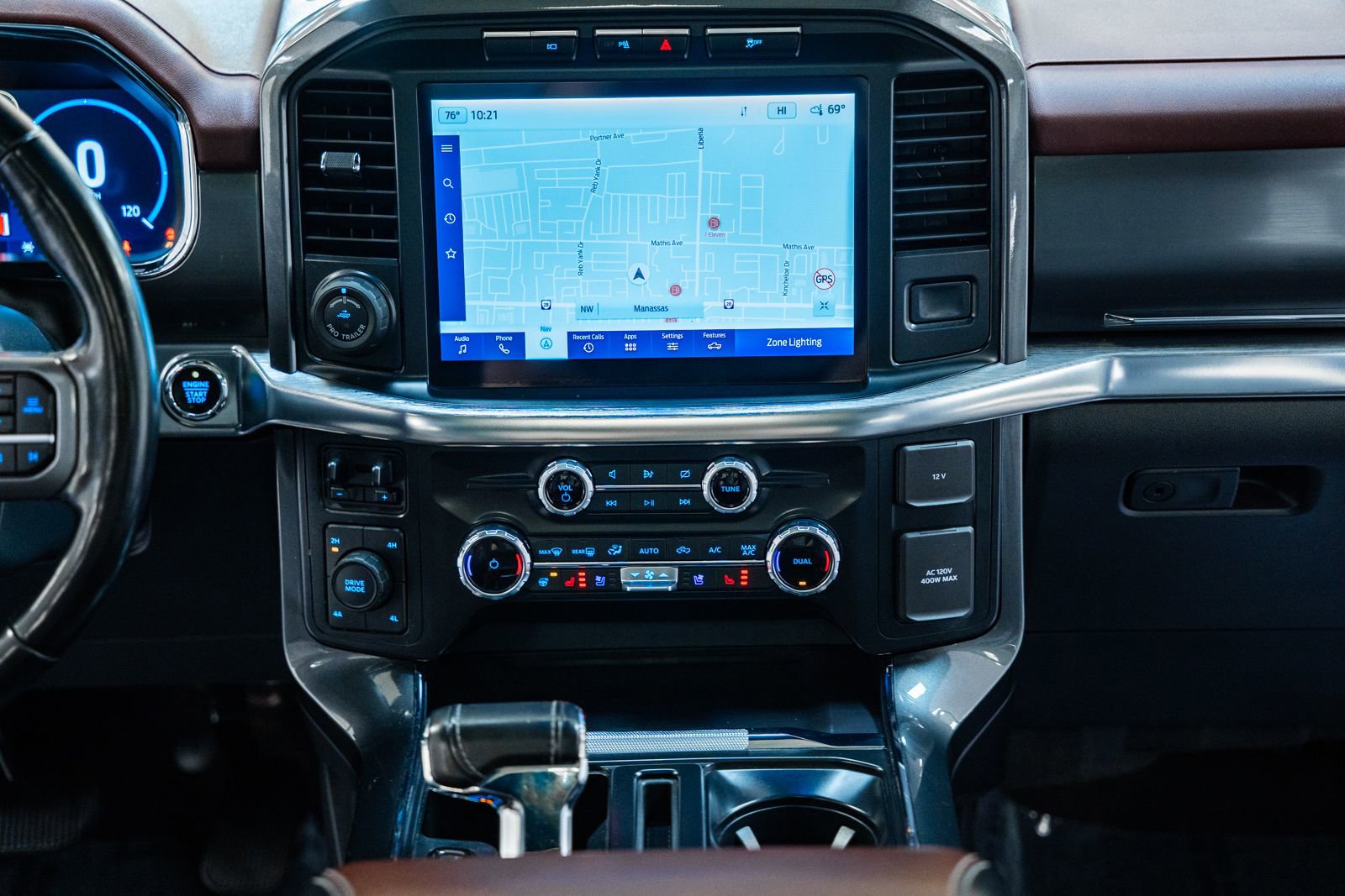 Certified 2022 Ford F150 Lariat w/ Equipment Group 502A High image 29