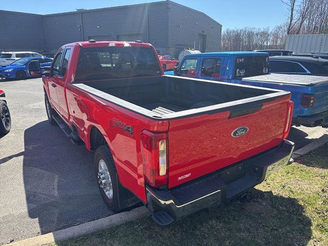Certified 2025 Ford F350 XLT AWD/4WD image 16