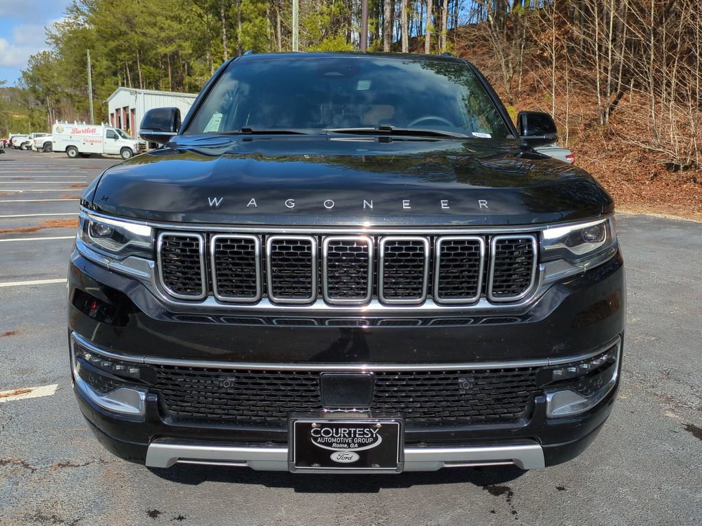 Used 2024 Jeep Wagoneer L Series II w/ Flexible Seating Group image 8