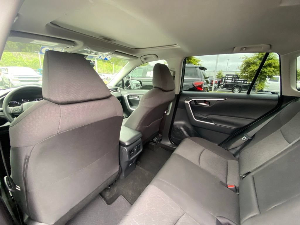 Used 2022 Toyota RAV4 XLE w/ Convenience Package AWD/4WD image 23